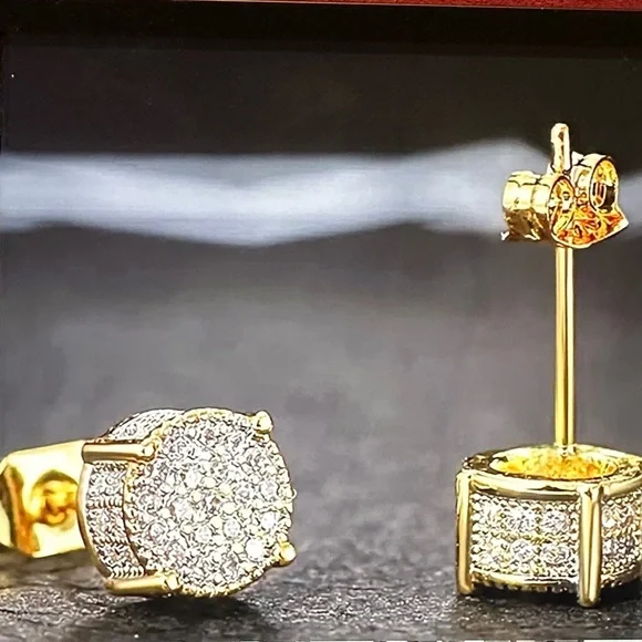 CZ Elegant Gold and Silver Stud Earrings. Boxed ready to gift. - Picture 1 of 11